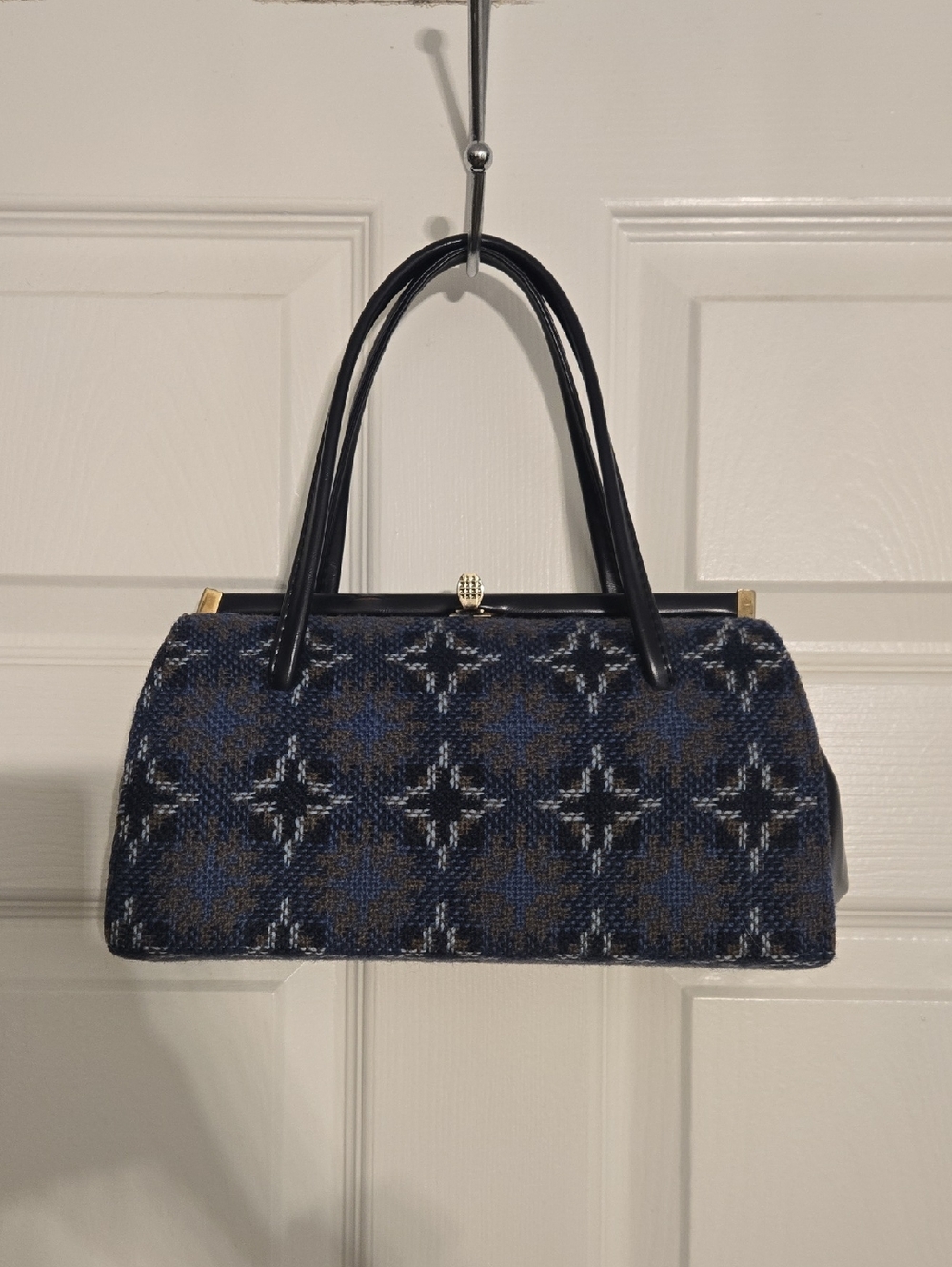 Vintage Welsh Tapestry Wool Handbag